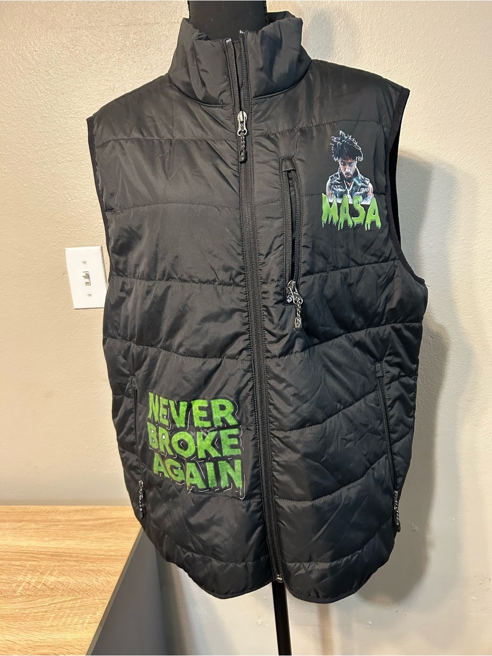 Free Country NBA YoungBoy Never Broke Again MASA 38 Puffer Vest Black L